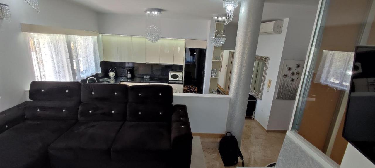 Ixian House Apartment Экстерьер фото